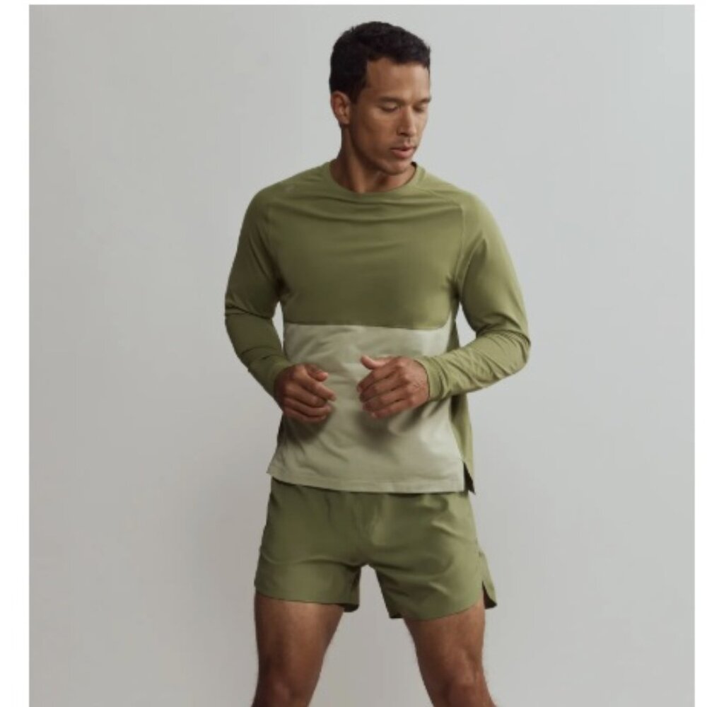 NWT Rhone Mens Extra Mile Long Sleeve Training T-Shirt, Green | Size Medium